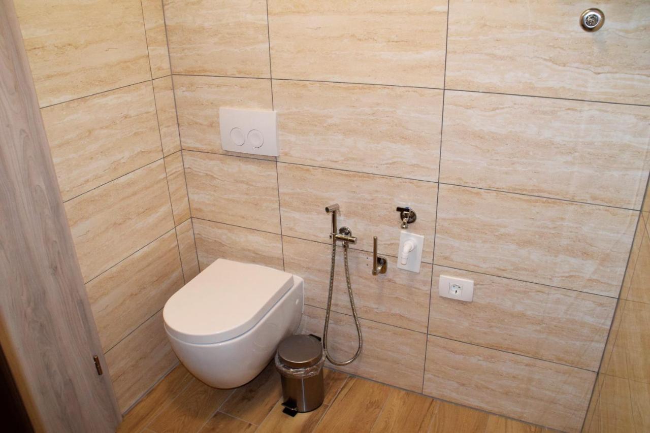 פיראן Apartments Ela מראה חיצוני תמונה