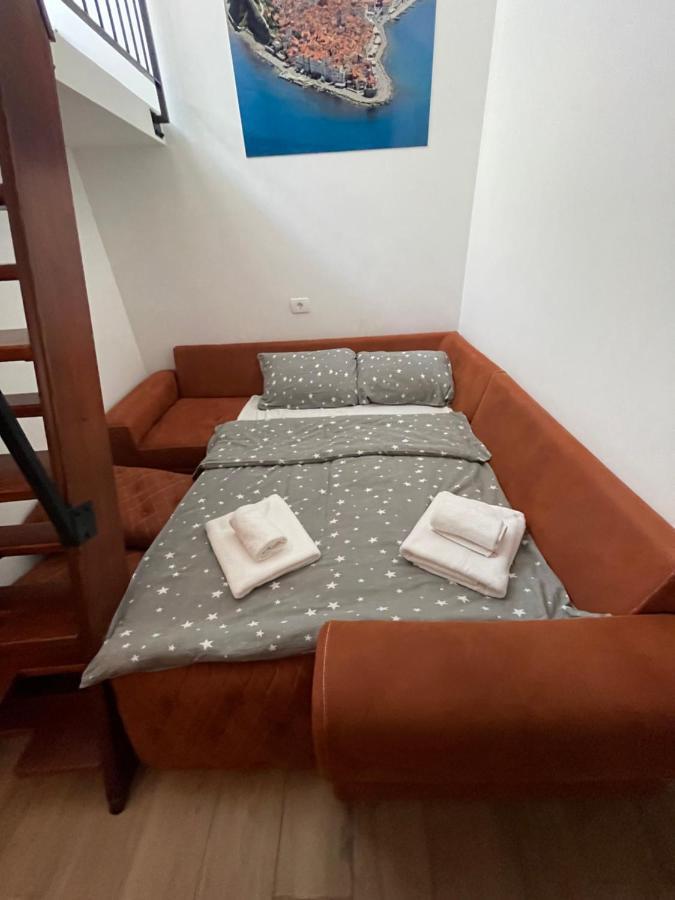 פיראן Apartments Ela מראה חיצוני תמונה
